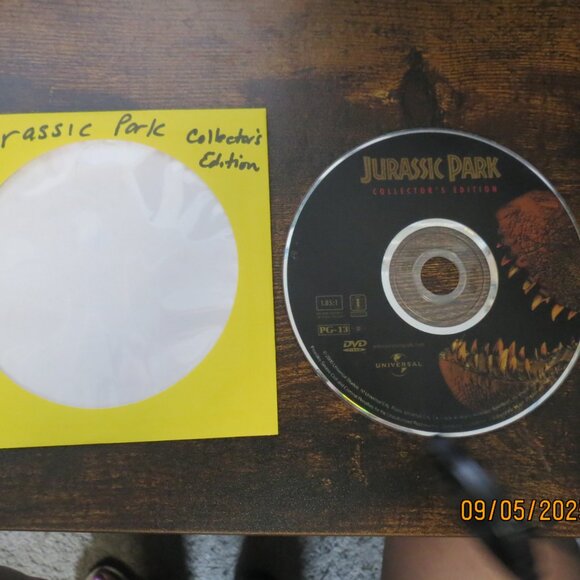 Jurassic Park Collectors Edition DVD ONLY - Picture 2 of 2